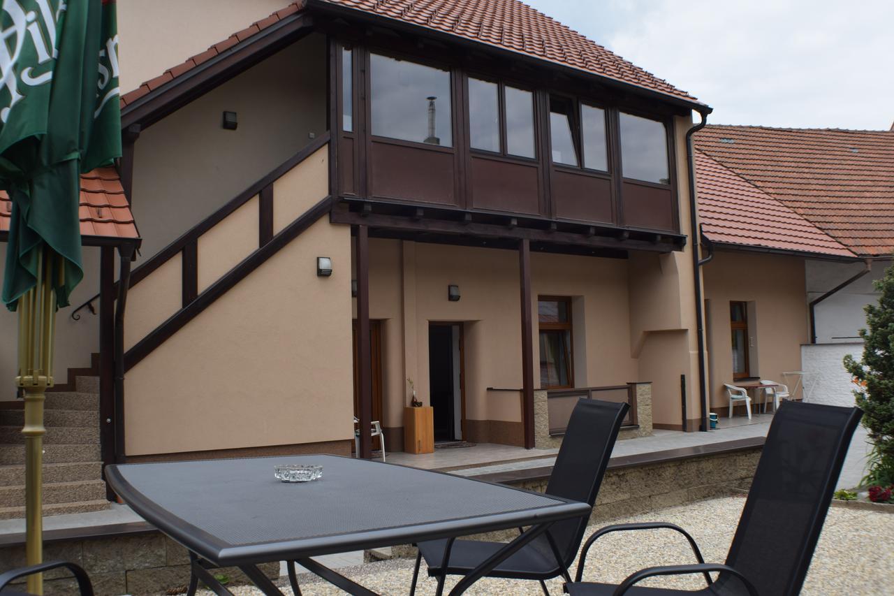 Apartmany Lipa Tábor Exterior foto